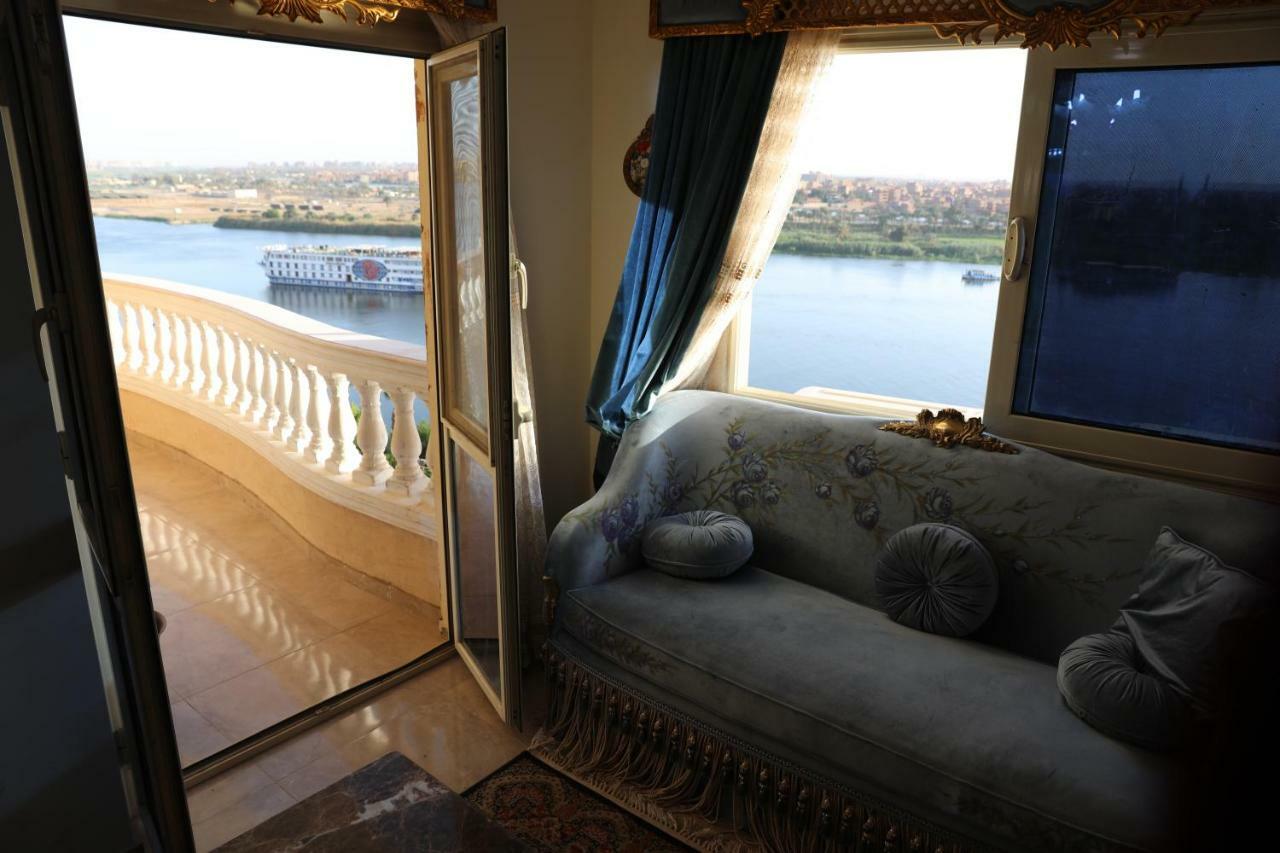 Maadi, Direct Nile River View From All Rooms Cairo Exterior photo