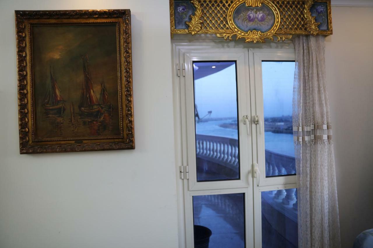 Maadi, Direct Nile River View From All Rooms Cairo Exterior photo