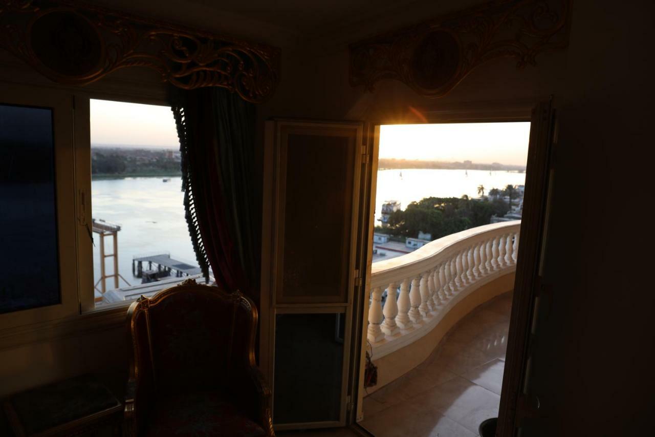 Maadi, Direct Nile River View From All Rooms Cairo Exterior photo