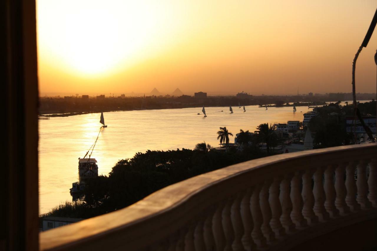 Maadi, Direct Nile River View From All Rooms Cairo Exterior photo