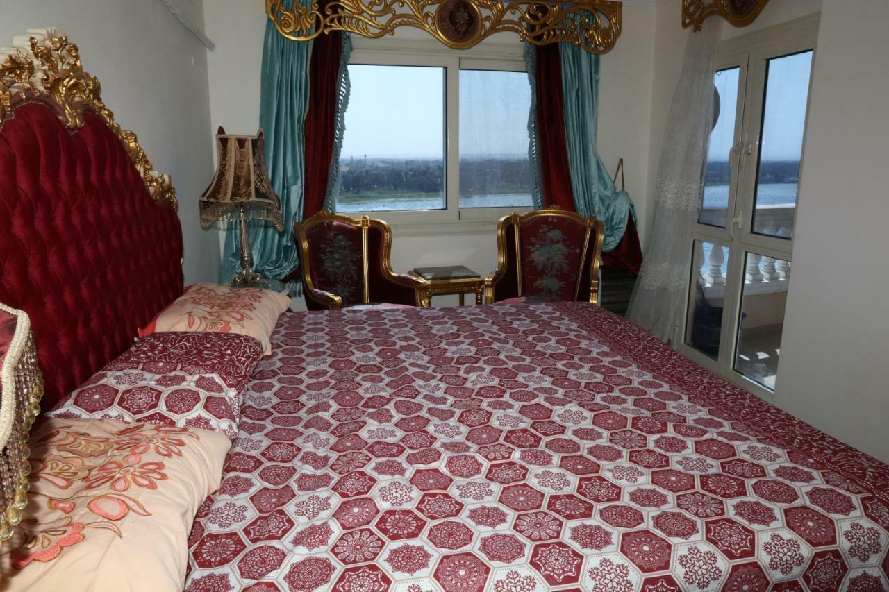 Maadi, Direct Nile River View From All Rooms Cairo Exterior photo