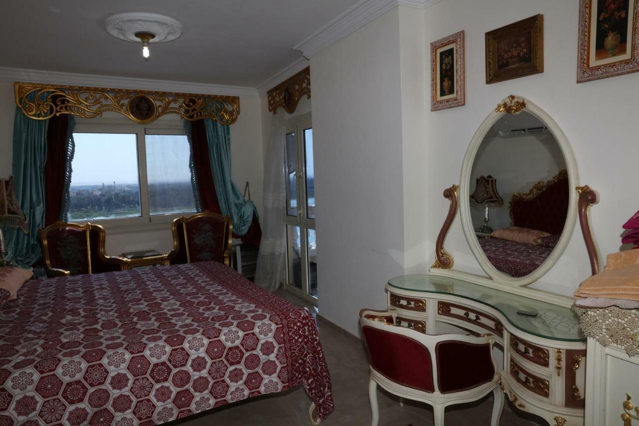 Maadi, Direct Nile River View From All Rooms Cairo Exterior photo
